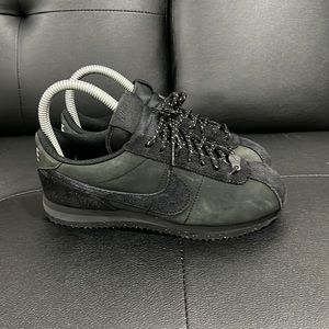 FJ5465-010 Nike WMNS Cortez PRM Black size 5.5